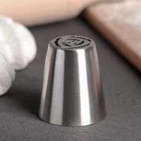Насадка кондитерская d=3,7 см "Цветок" 2643131